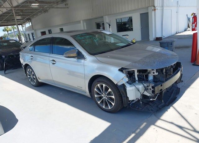 2016 TOYOTA Avalon