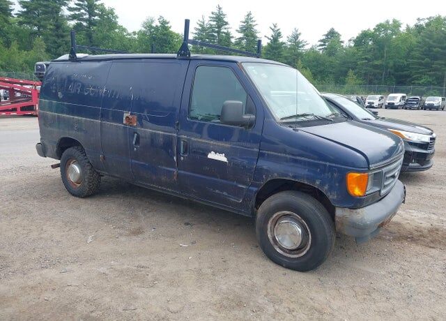 2005 FORD E-250