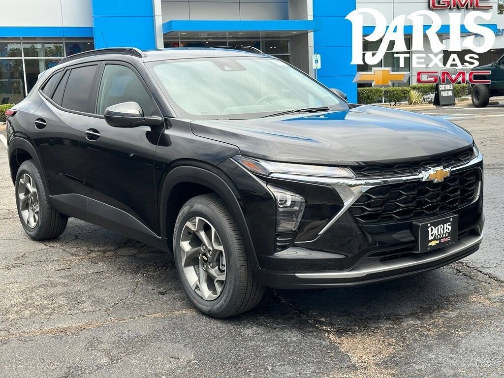 2026 CHEVROLET Trax