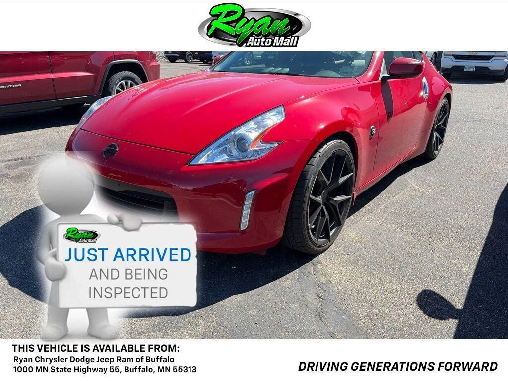2016 NISSAN 370Z