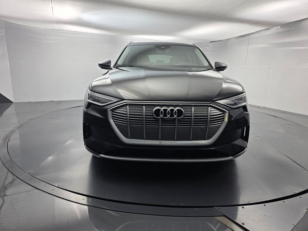2019 Audi e-tron