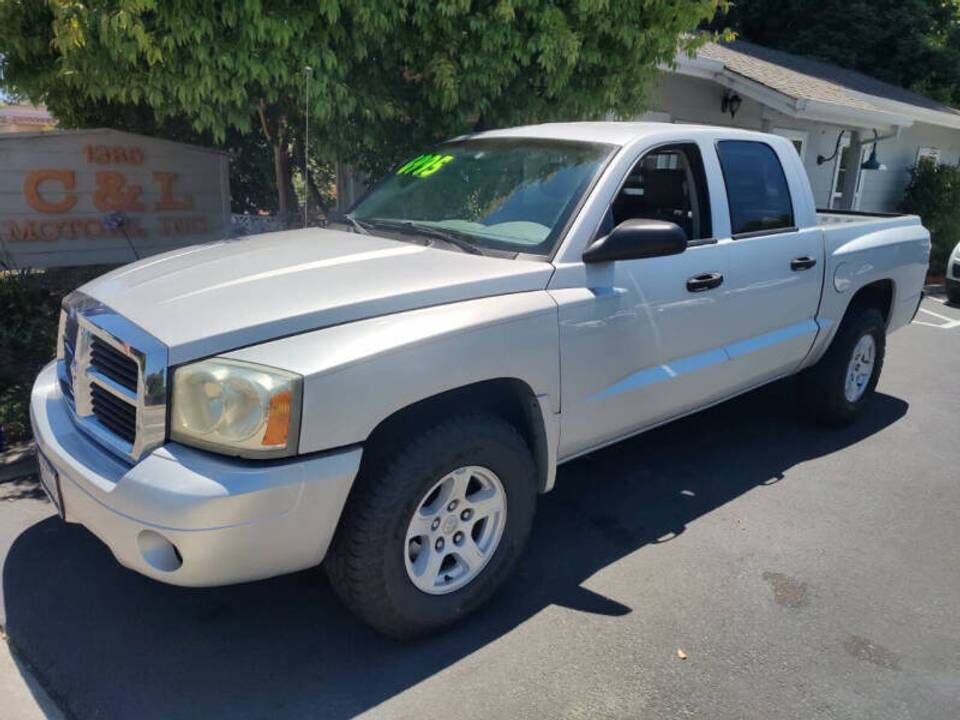 2006 DODGE Dakota