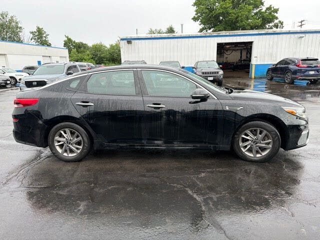 2019 KIA Optima