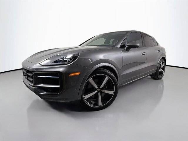 2025 PORSCHE Cayenne