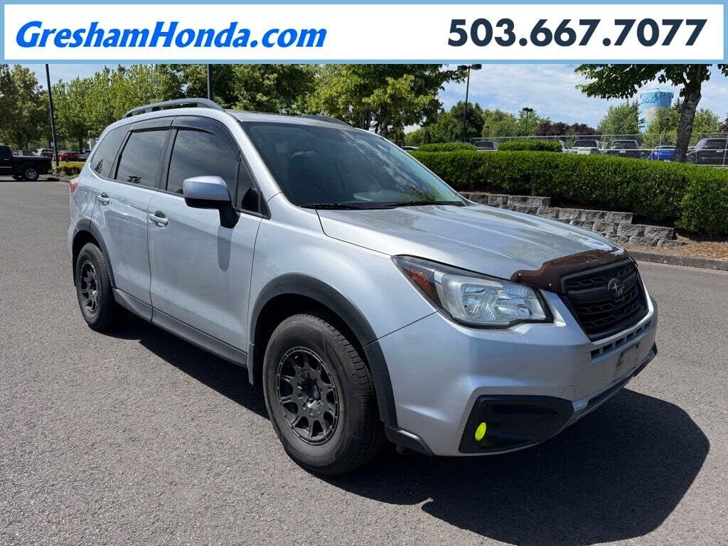 2018 SUBARU Forester
