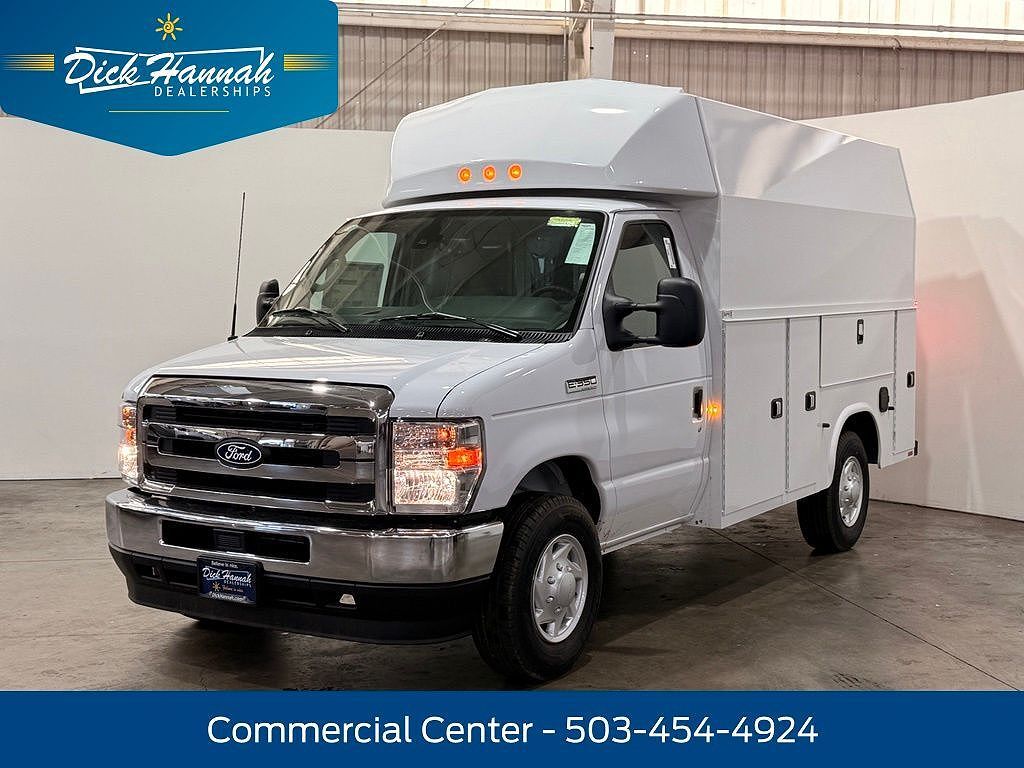 2026 FORD E-350