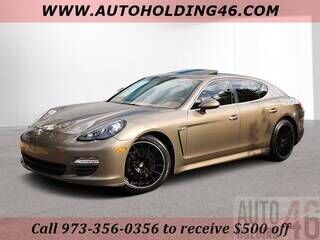 2013 PORSCHE Panamera