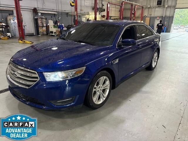 2013 FORD Taurus