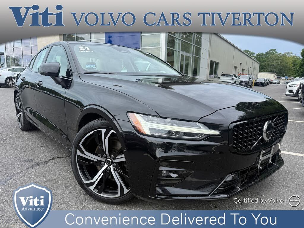 2024 VOLVO S60
