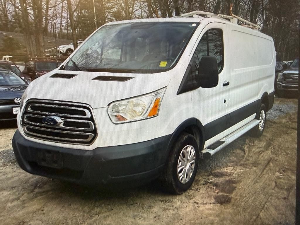 2015 FORD Transit