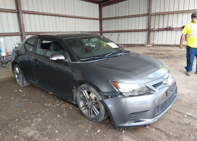 2011 TOYOTA SCION