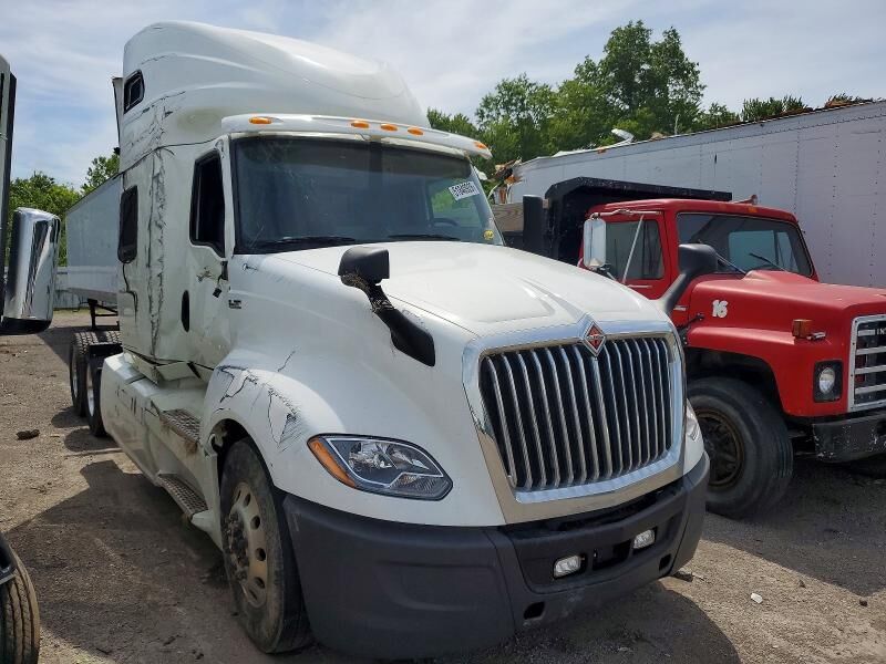 2022 INTERNATIONAL LT625