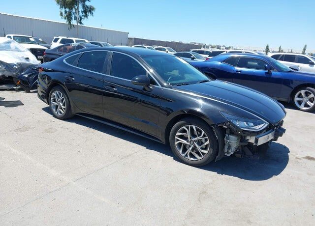2022 HYUNDAI Sonata