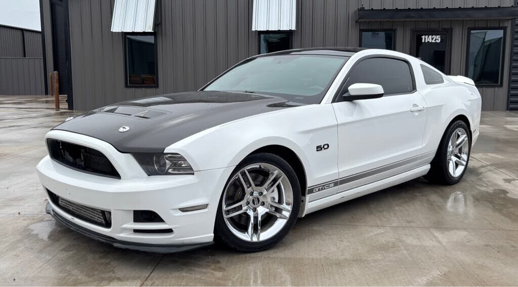 2014 FORD Mustang