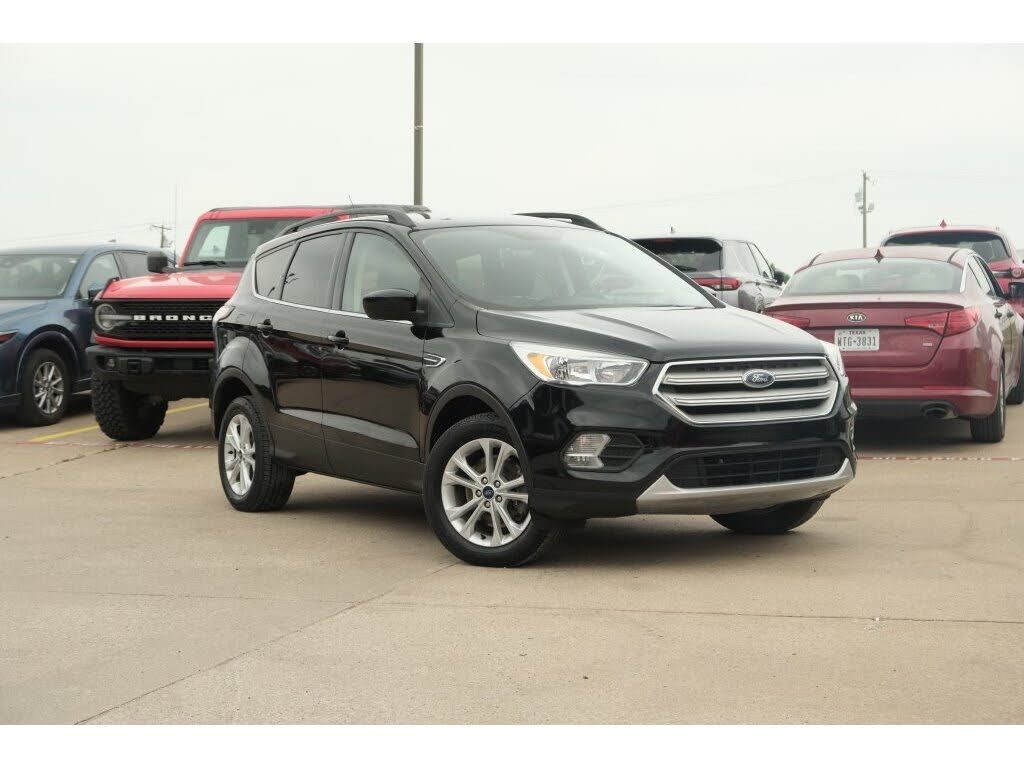 2018 FORD Escape