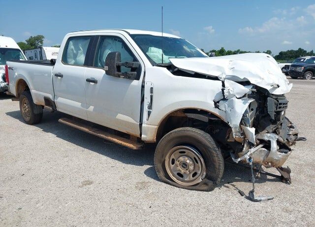 2025 FORD F-250