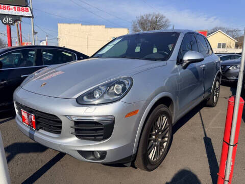 2018 PORSCHE Cayenne