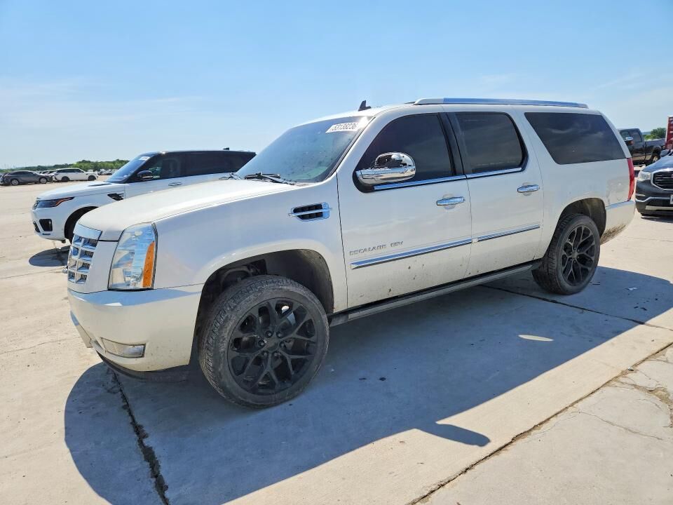 2010 CADILLAC Escalade