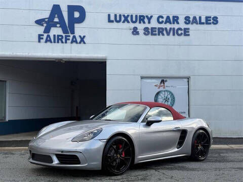 2019 PORSCHE 718