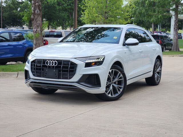 2021 AUDI Q8