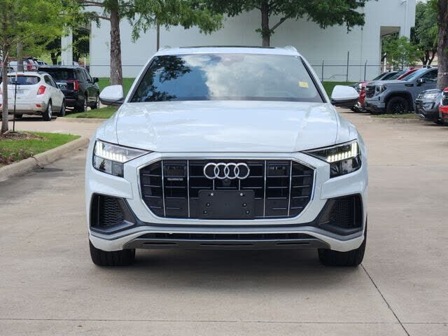 2021 Audi Q8
