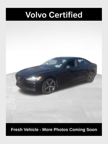 2024 VOLVO S60