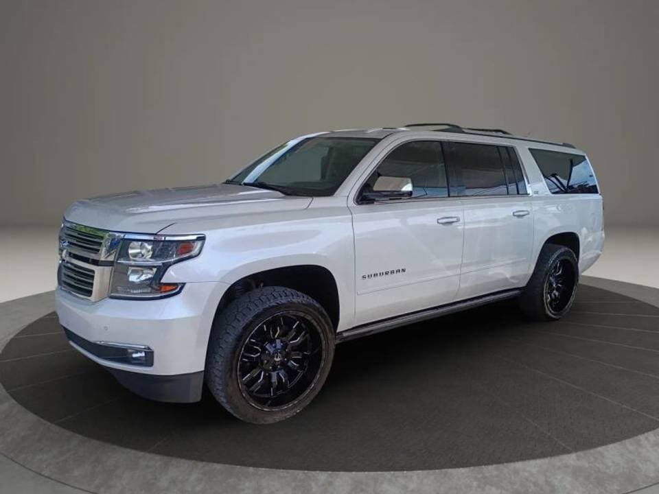 2016 CHEVROLET Suburban