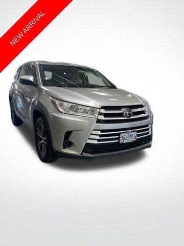 2017 TOYOTA Highlander