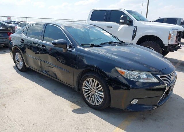 2014 LEXUS ES