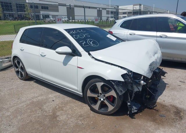2017 VOLKSWAGEN Golf GTI