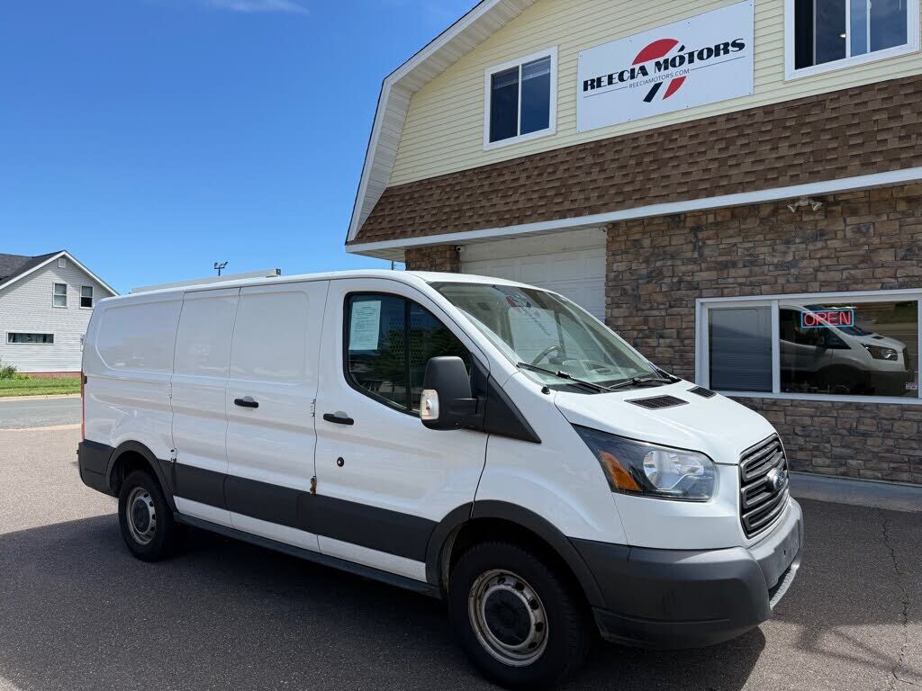 2017 FORD Transit