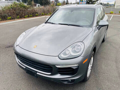 2016 PORSCHE Cayenne