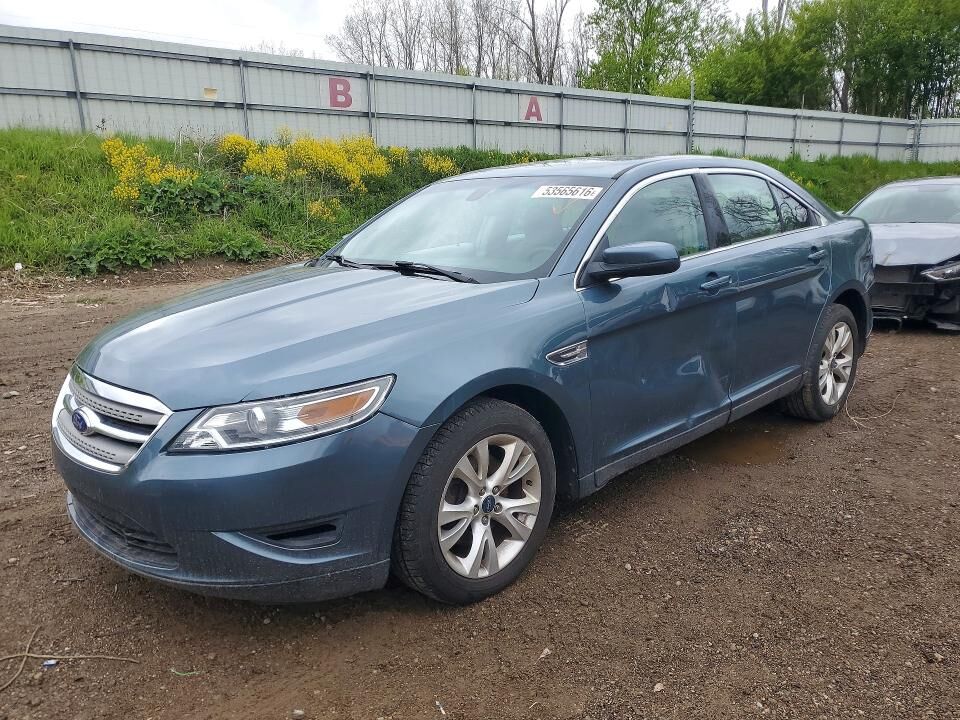 2010 FORD Taurus