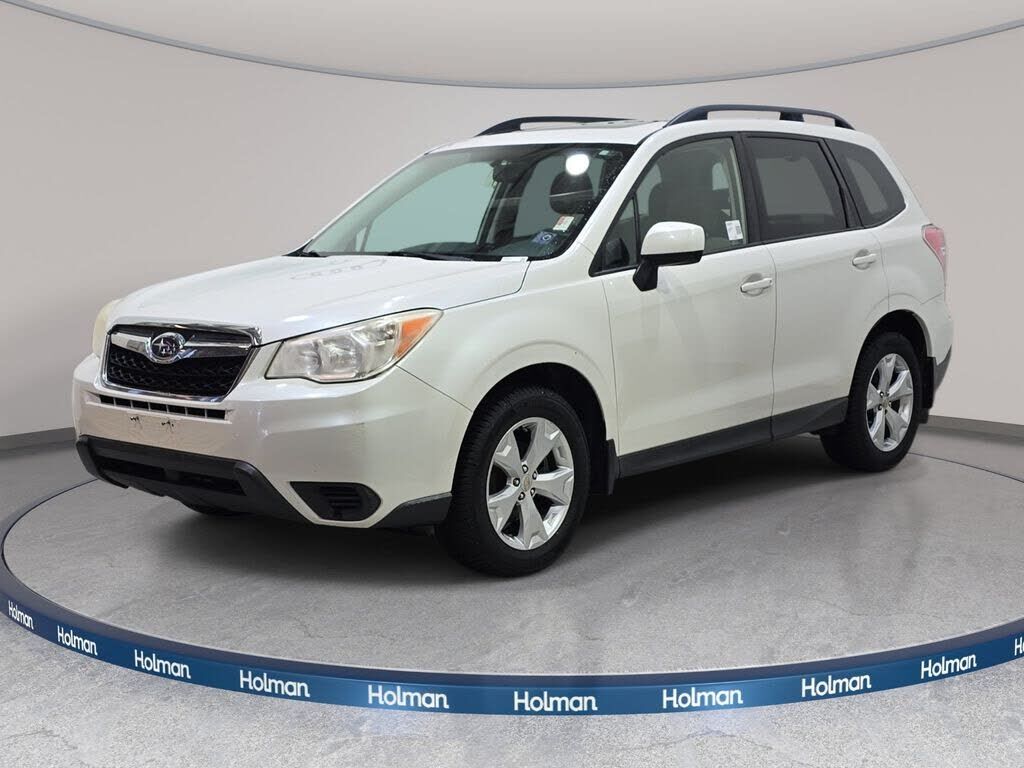 2015 SUBARU Forester