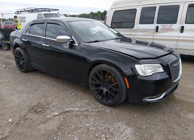 2015 CHRYSLER 300