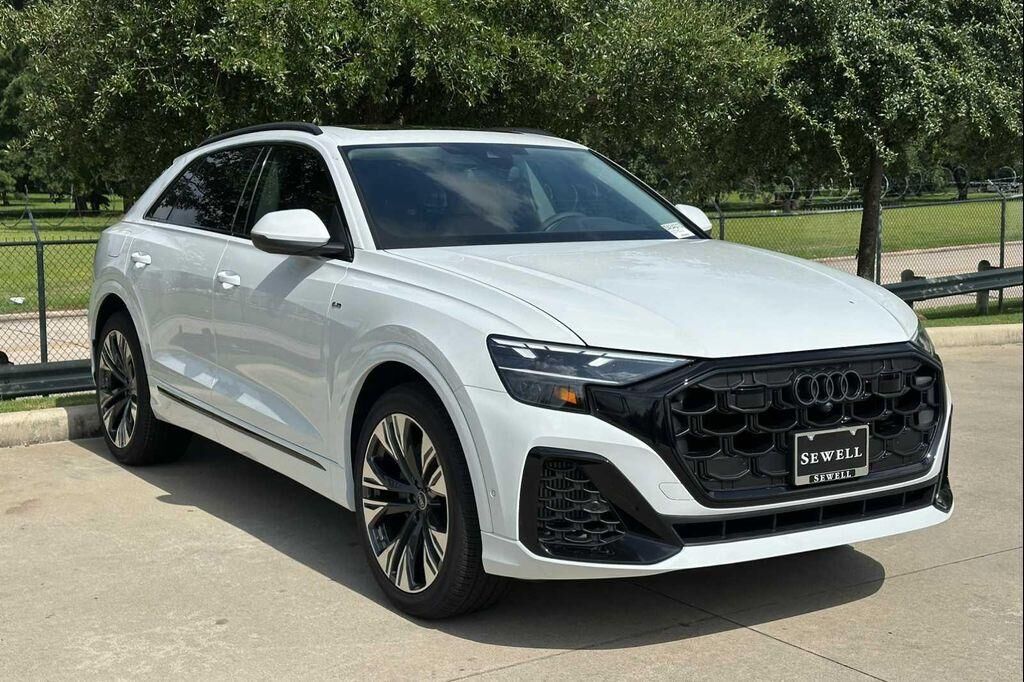 2026 Audi Q8