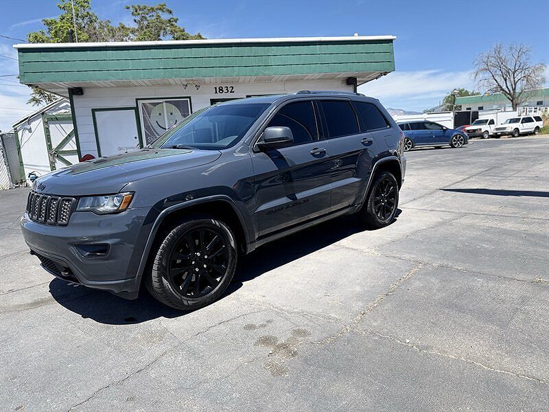 2018 JEEP Grand Cherokee