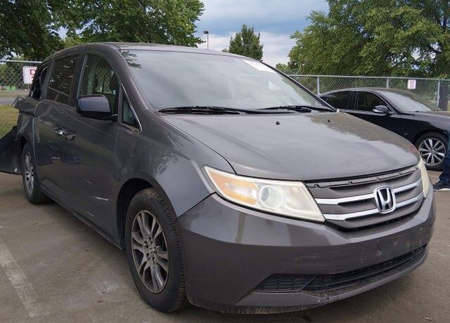 2013 HONDA Odyssey