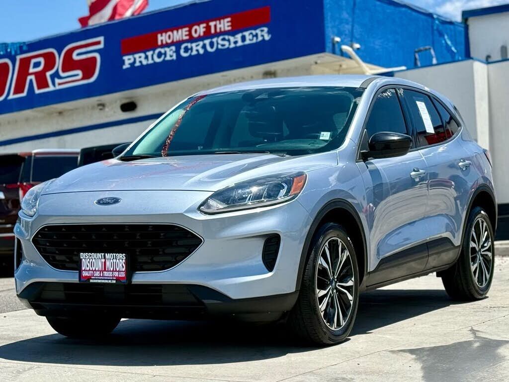 2022 FORD Escape
