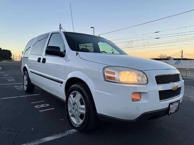 2008 CHEVROLET Uplander