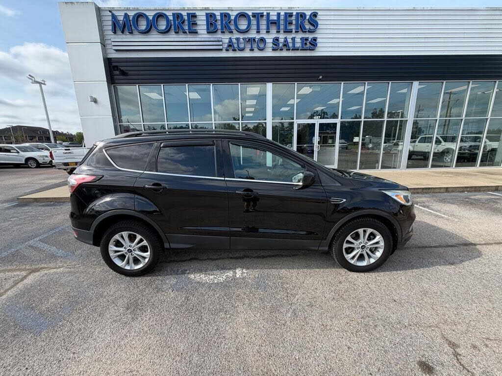 2018 FORD Escape
