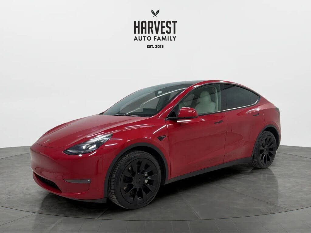 2023 TESLA Model Y