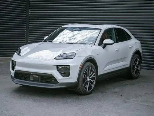 2026 PORSCHE Macan