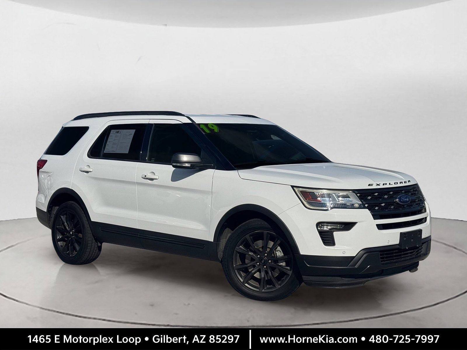 2019 FORD Explorer