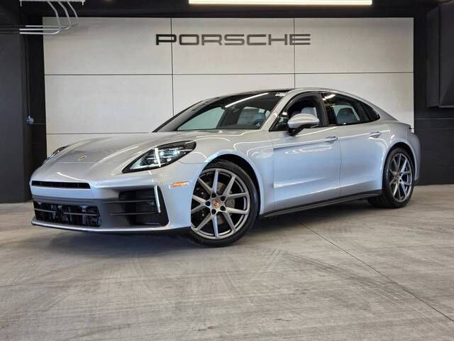 2026 PORSCHE Panamera