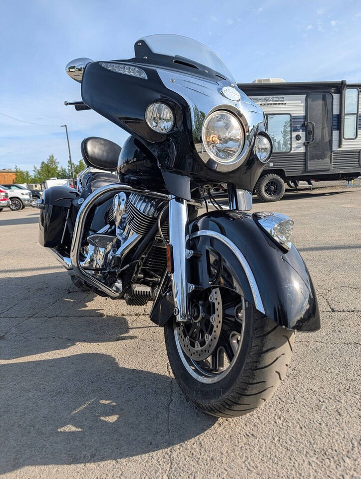 2019 INDIAN MOTORCYCLE Chieftain Classic