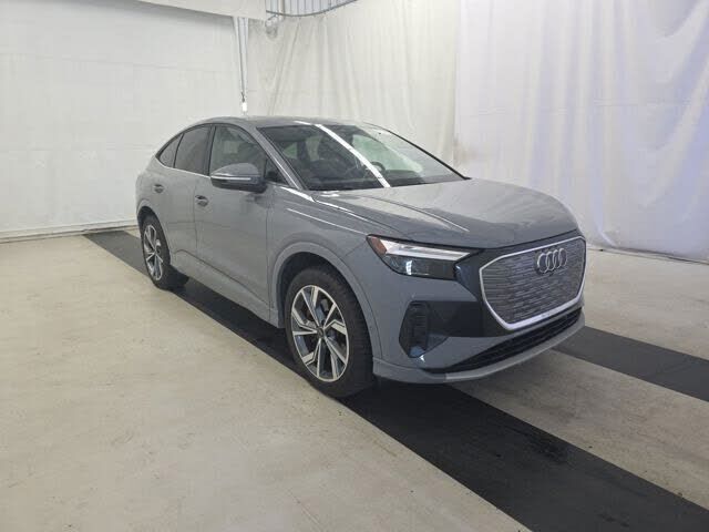 2022 Audi Q4