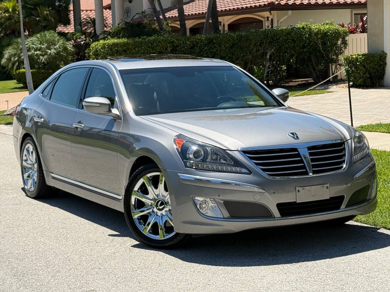 2011 HYUNDAI Equus