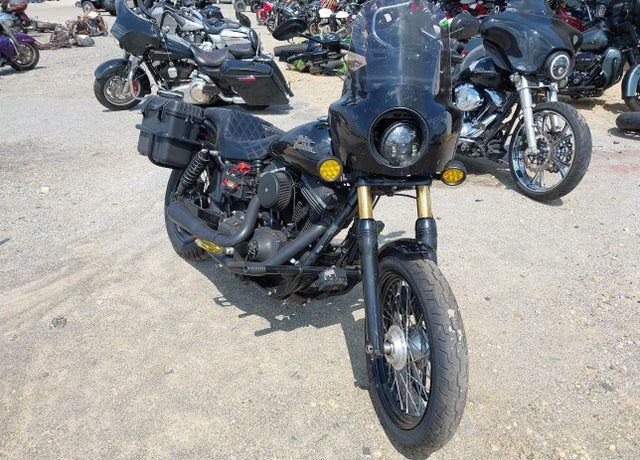 2015 HARLEY DAVIDSON FXDB103 / Dyna Street Bob