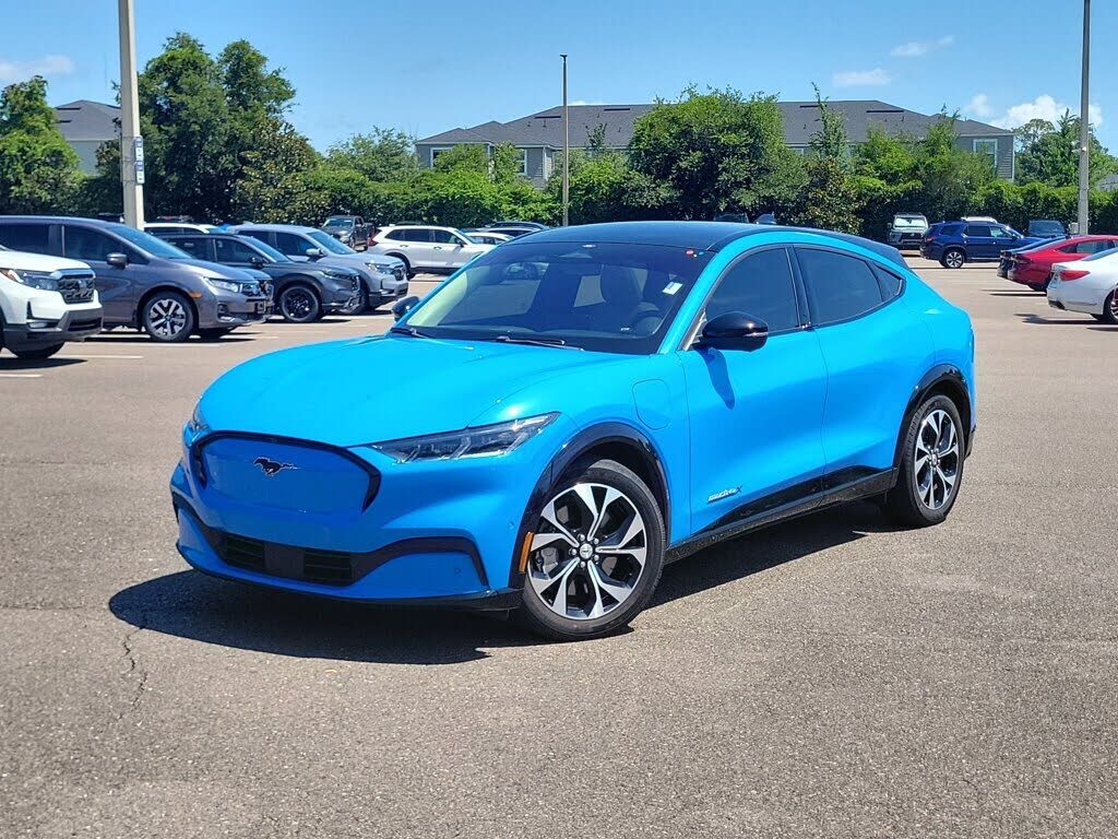2022 FORD Mach-E